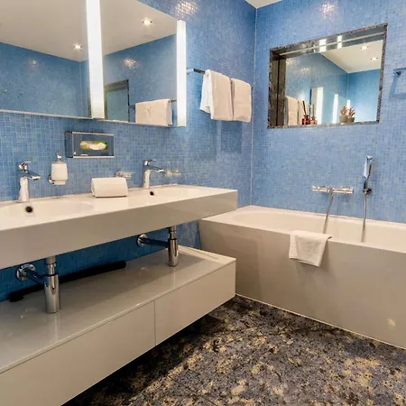 Interlaken Mountain View 因特拉肯